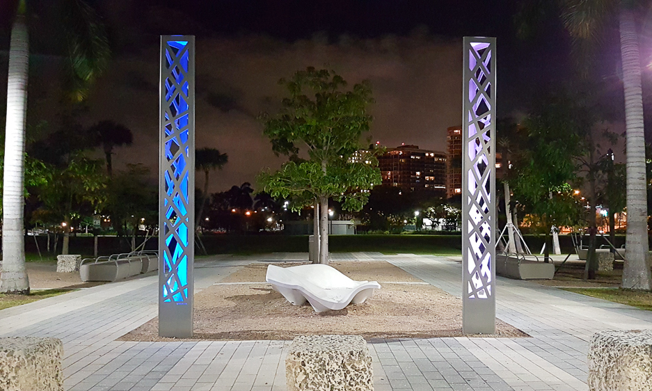 Decorative LED lighting columns for public spaces